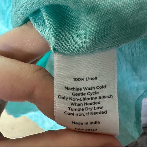 Talbots Long Sleeve Linen Button Front Top Size Medium - Picture 5 of 7